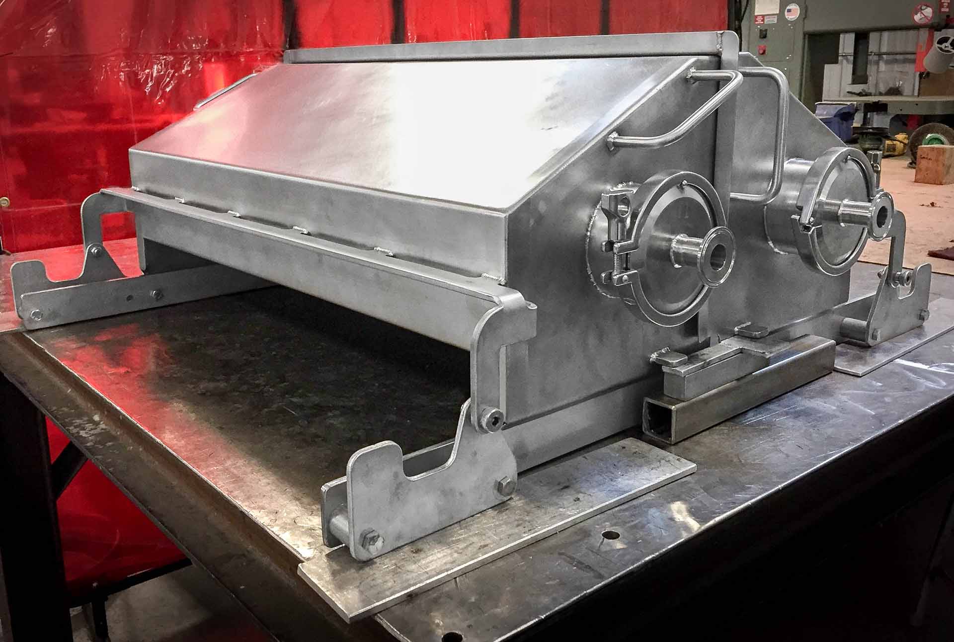 k. FFM Website Image – Specialty Designed Equipment – 0809_CUSTOM-EQUIPMENT-5g